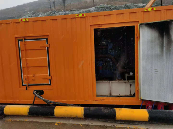灌南发电机出租 发电机的工作原理介绍