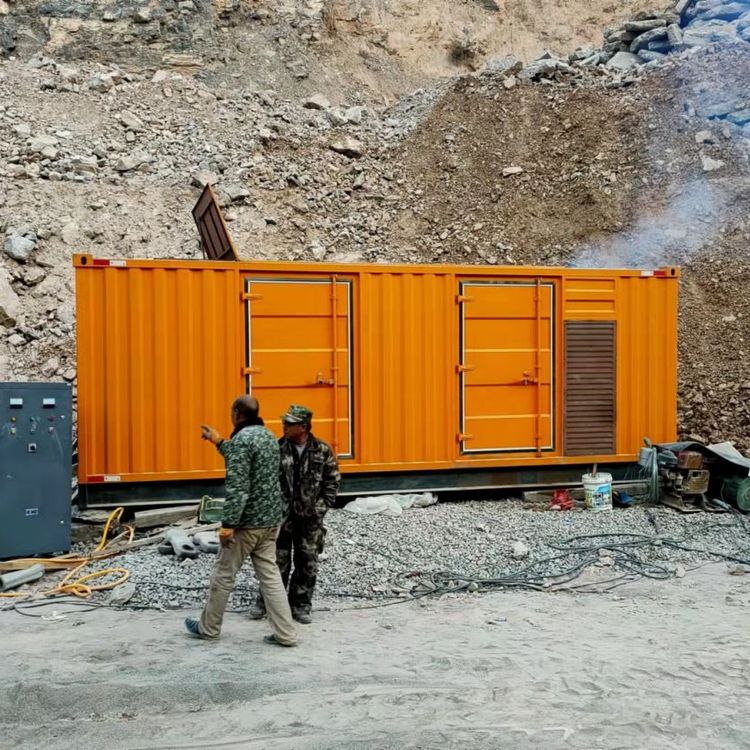 灌南如何选择适合自己的 800KW 柴油发电机组?