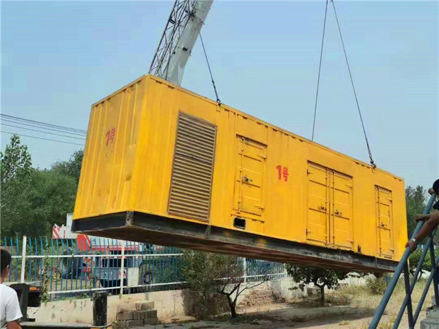 灌南300KW柴油发电机组油耗是多少？